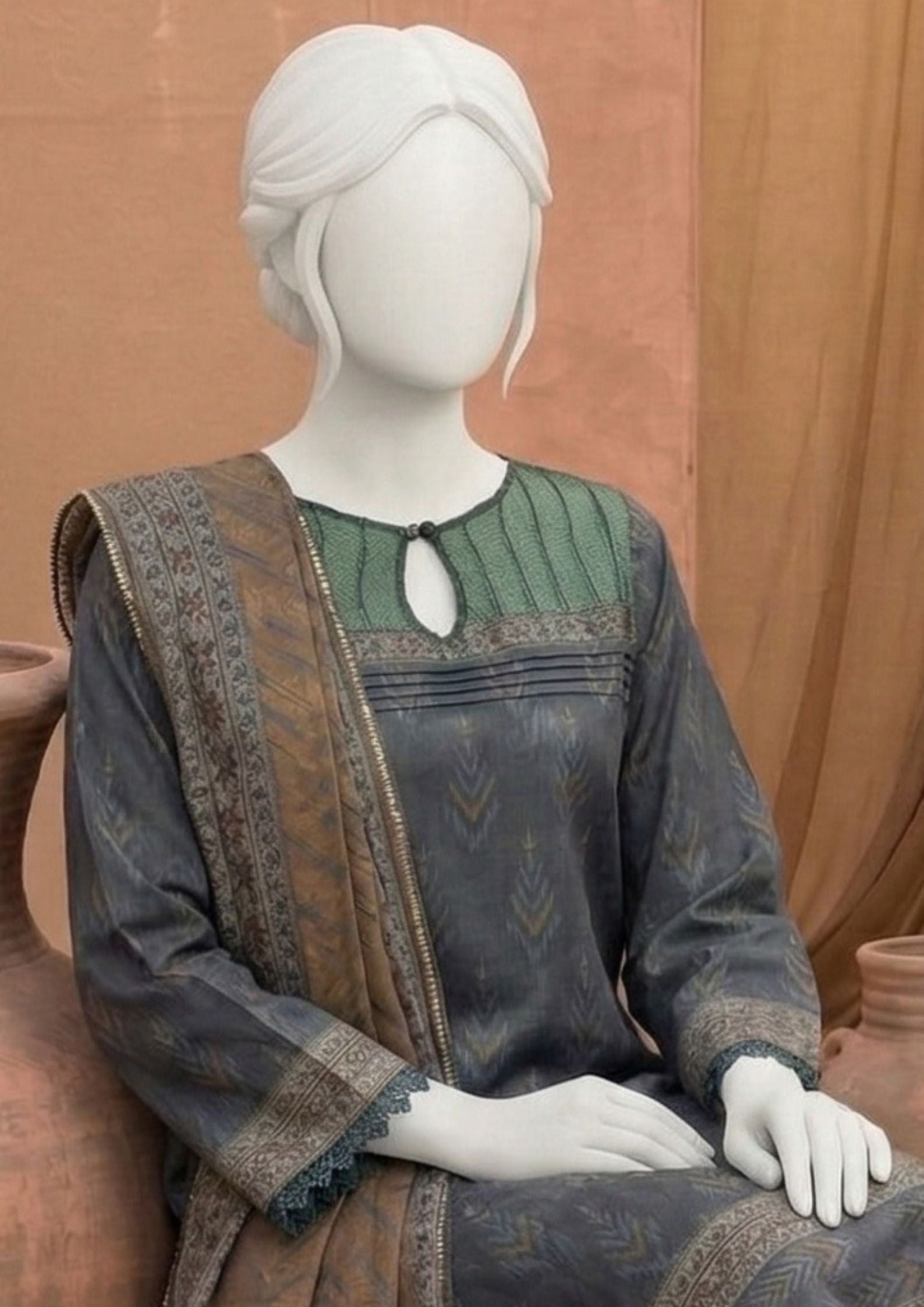 Bellissima by Moncheri