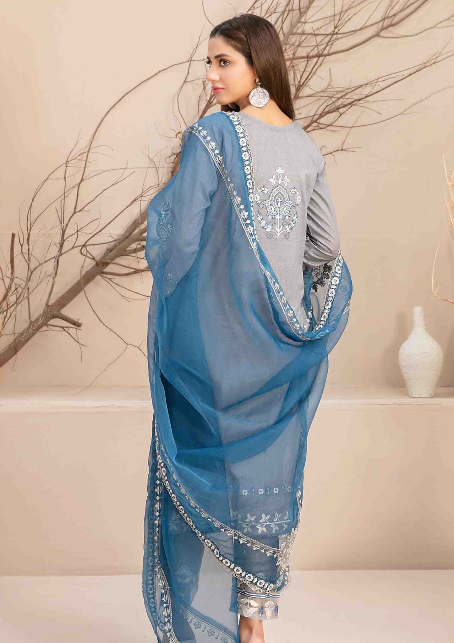 TWIST - Stitched 3-Piece Embroidered Digital Lawn