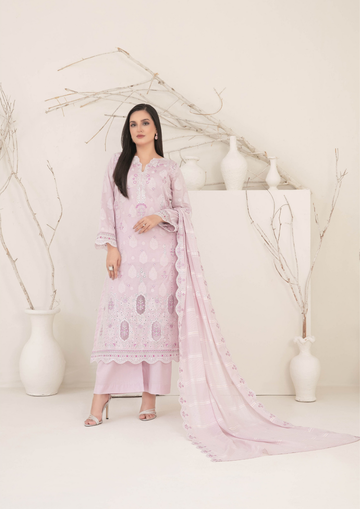 ZEENAT - Unstitched 3-Piece Broshia Banarsi