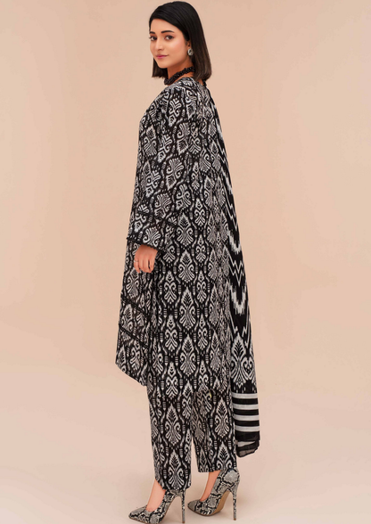 GULL E SIYAH - Unstitched 3-Piece Diigital Printed Lawn