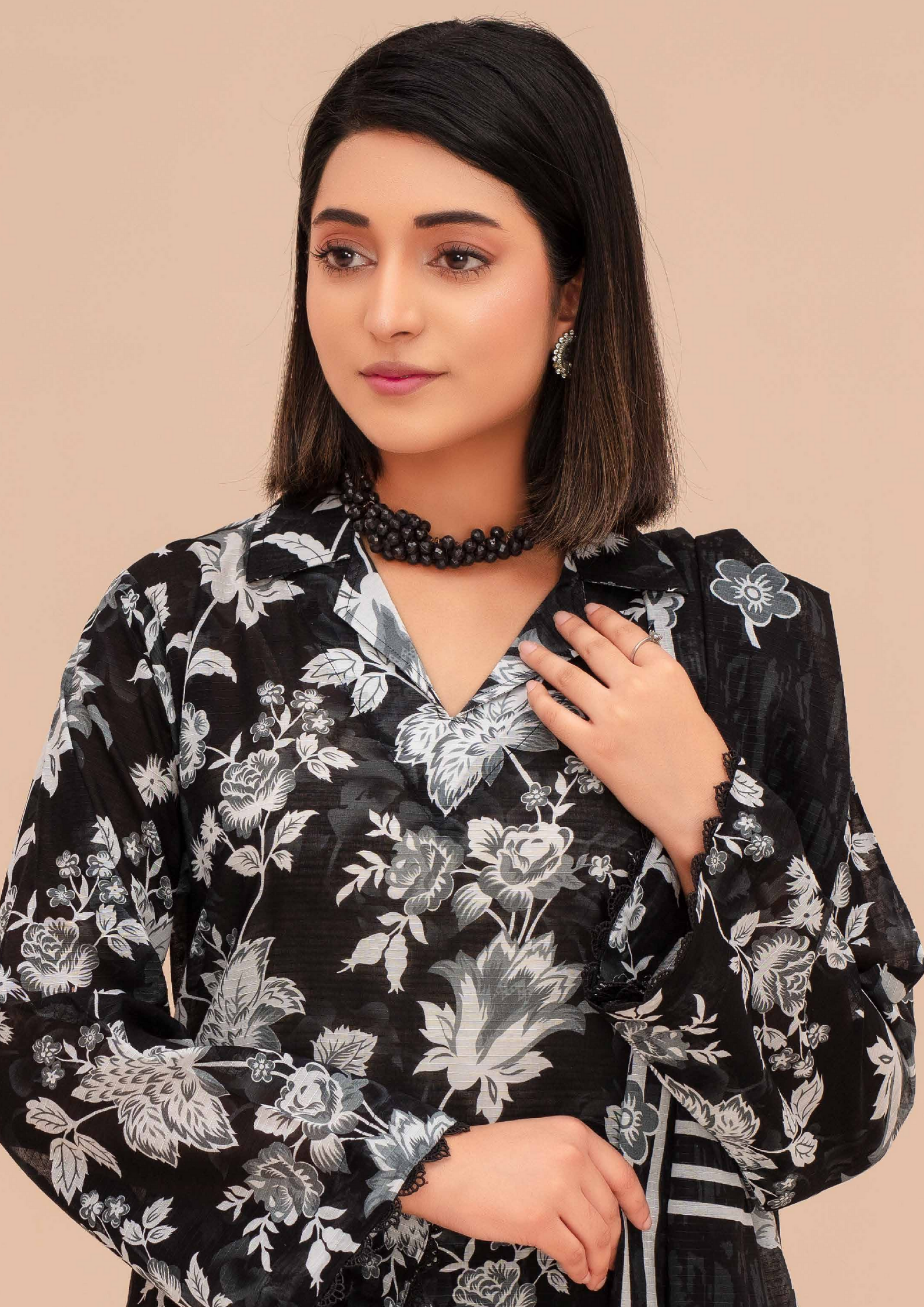 GULL E SIYAH - Unstitched 3-Piece Diigital Printed Lawn