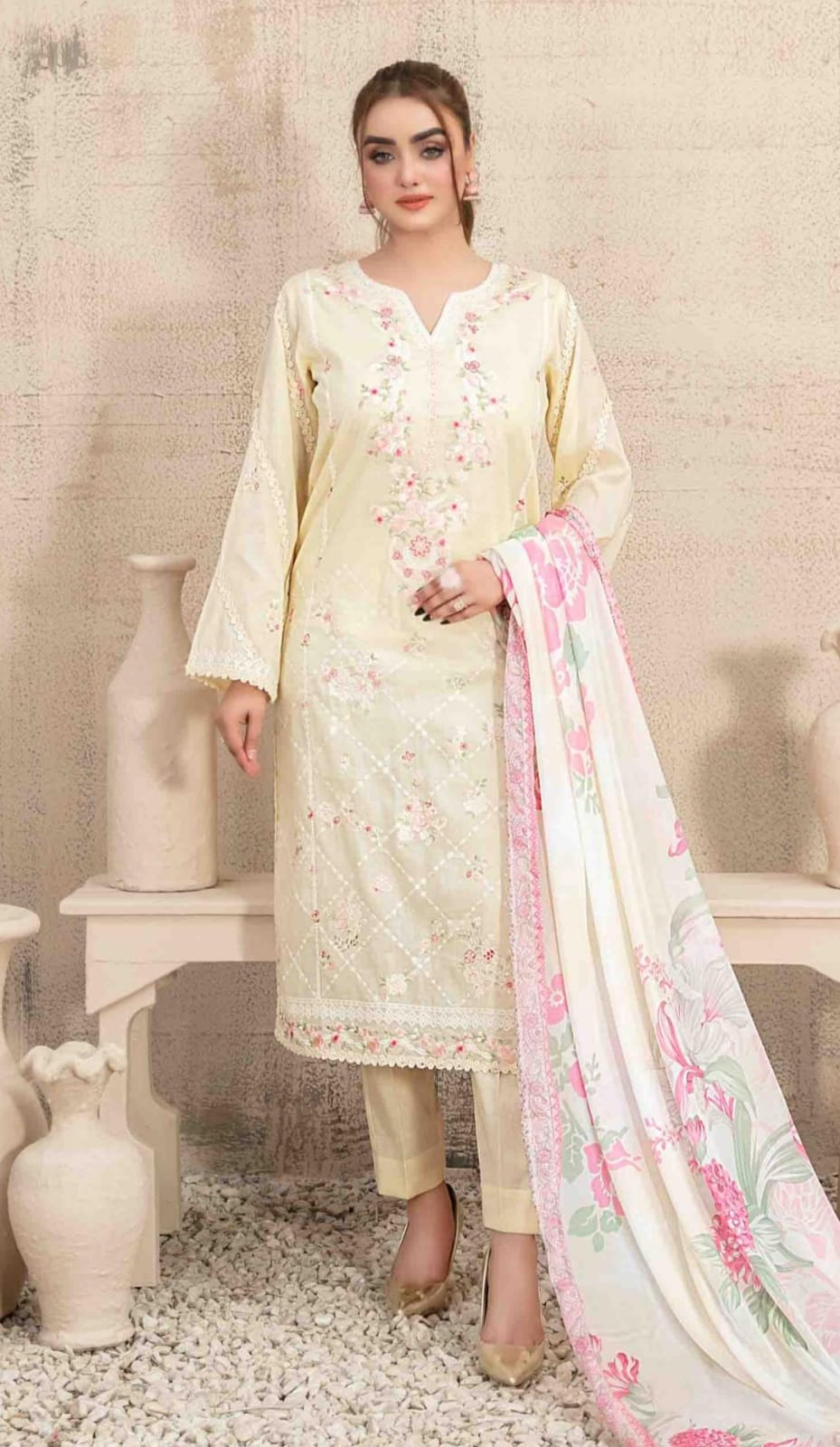 MonCheri Ready to Wear