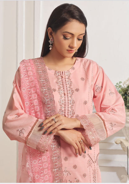 MonCheri Ready to Wear
