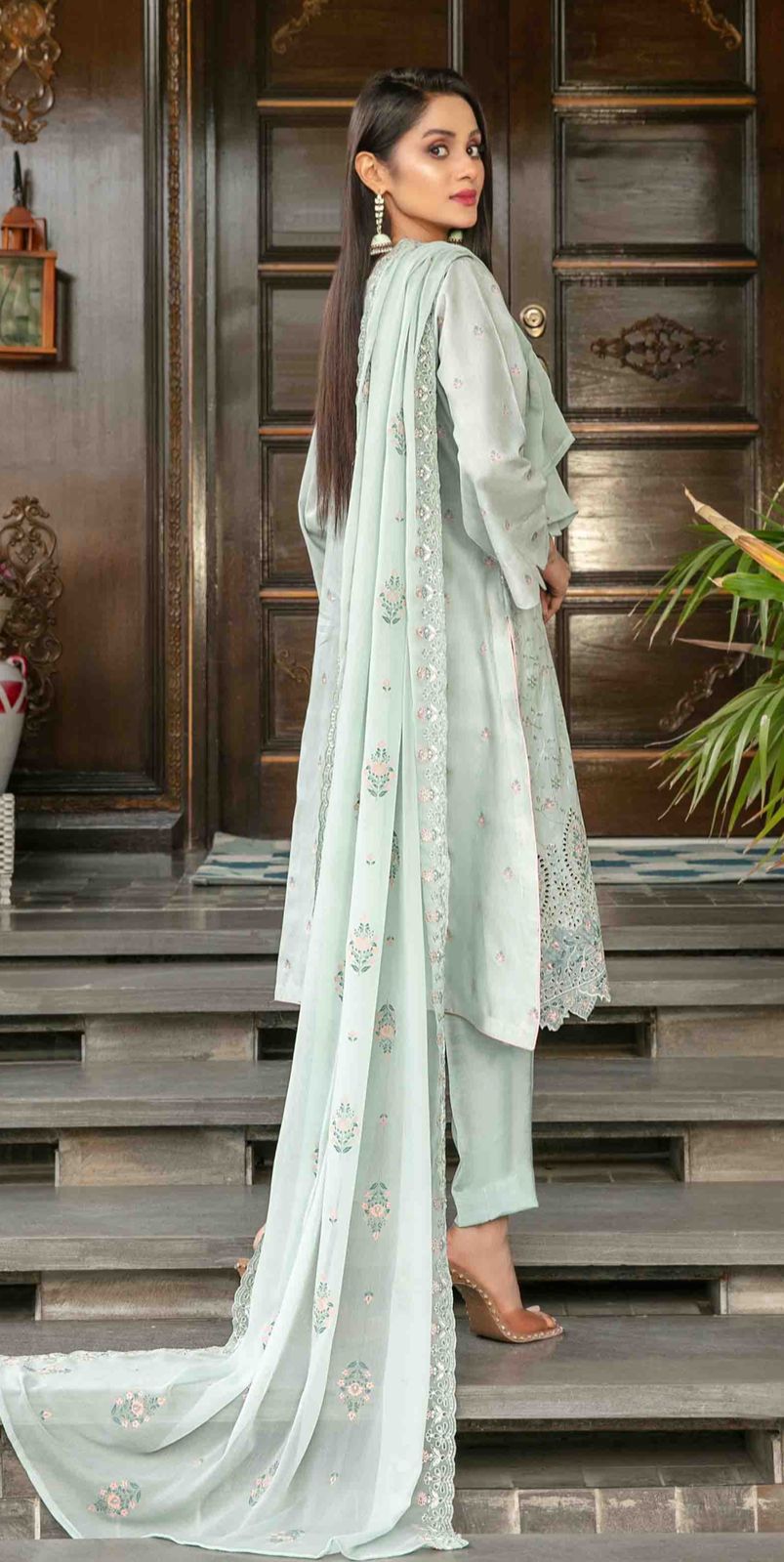MonCheri Ready To Wear